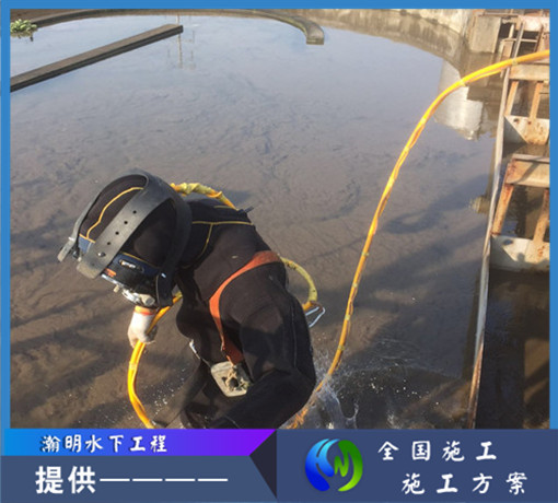 安徽巢湖水滴光纜，專業(yè)團(tuán)隊全程保障水下工程質(zhì)量。